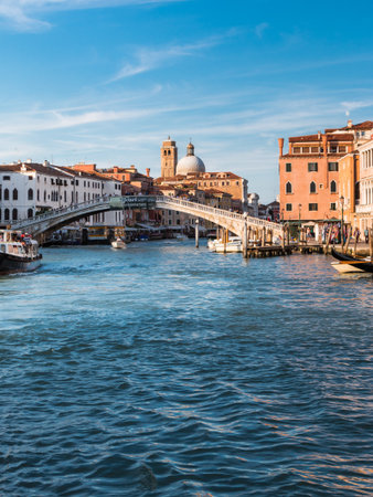 Grand Canal and Ponte degli Scalzi in Venice, Dome of San Simeon Piccolo's Church in backgroundのeditorial素材
