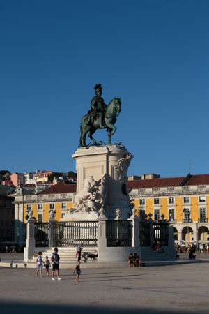 Equestrian Statue of King Jose I in Commerce Square in Lisbon, Portugal.のeditorial素材
