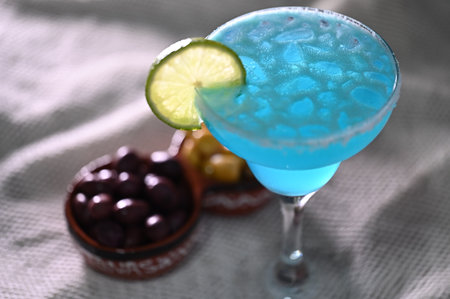 refreshing drink of italian soda and lemon mojito margherita green juice detox vegan saldavel drinkの写真素材