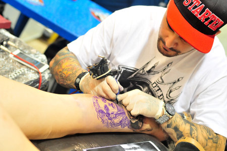 Goiania tattoo convention suspension equipment and inks for tattoos skin painting machine piercingのeditorial素材