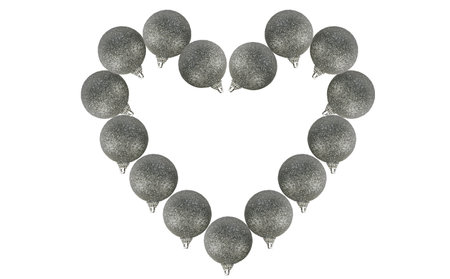 Here you can see a heart which is made from ballsの写真素材