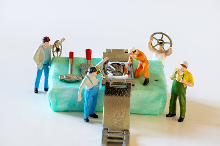 Details of watches and mechanisms for reparation, restoration and maintenance