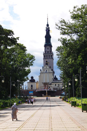 Czestochowa, Poland - August 11, 2011 - Unidentified nun enters the Jasna Gora Sanctuary in Czestochowa, Polandのeditorial素材