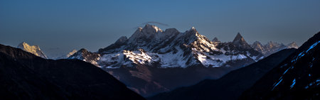 Overlooking the Mount Siguniangの写真素材