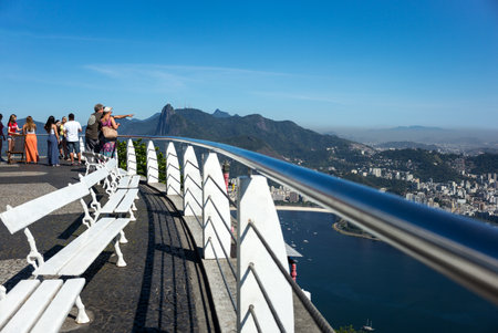 Rio De Janeiro, Brazil - September 9, 2013: Tourist looking at the Botafogo bay from the Pao De Acucar Sugarloaf Mountainのeditorial素材