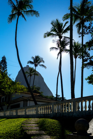 Brazil, Rio De Janeiro, the Pao De Acucar Sugarloaf Mountain seen from the Praya Vermellaのeditorial素材