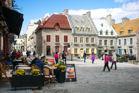 Quebec city, Canada - May 5, 2014: The old town, tourists in Royal squareのeditorial素材