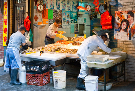 New York, U.S.A. - July 7, 2009: Manhattan,Chinatown,Market streetのeditorial素材