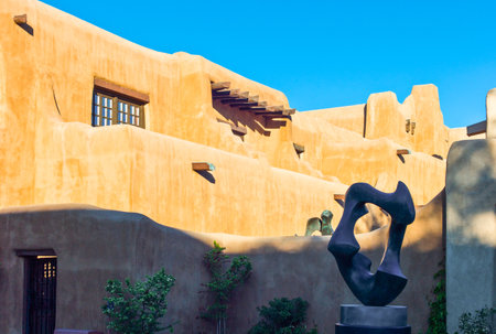 Santa F, USA - May 22, 2011: New Mexico, Route 66, the Museum of Modern Artのeditorial素材