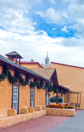 Albuquerque, U.S.A. - May 23, 2011: New Mexico, Route 66, the  art gallery in the old townのeditorial素材