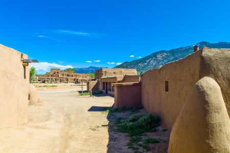 Taos, U.S.A. - May 22, 2011: The ancient houses of the restored native puebloのeditorial素材