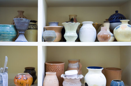 Al Jasra,  Bahrain - December 11, 2006:  Exhibition of craft works in the Traditional Craft Centerのeditorial素材