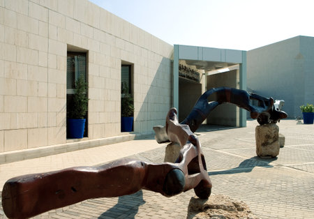 Manama, Bahrain -  December 9, 2006: Modern architectures of the National Museum entrance.のeditorial素材