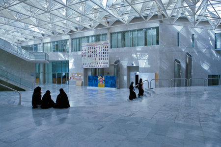 Manama, Bahrain - January 7, 2007: Students in the Gulf Bahrain university.のeditorial素材