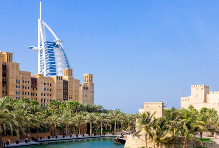 Dubai, U.A.E. - November 12, 2006:  The channel of the Madinat Jumeirah resort, in the background the Burj Al Arab towerのeditorial素材