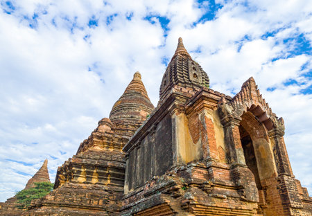 Myanmar, Bagan, the plain with thousand of 880-year old temple ruins,detail.のeditorial素材