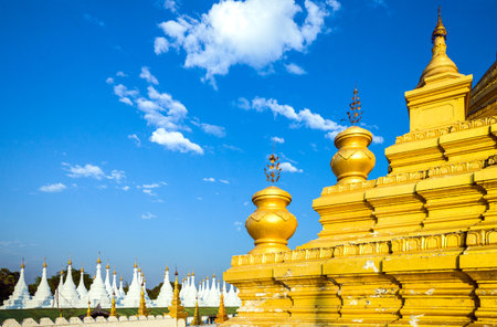 Myanmar, Mandalay, the Kuthodaw Paya temple, known olso as 'the world's biggest book'.のeditorial素材
