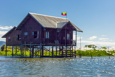 Myanmar, Shan State, a state house on the Inla Lake.のeditorial素材
