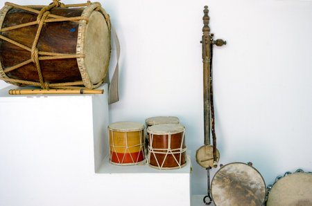Doha,  Qatar - April 9, 2006: Traditional musical instruments in the National Museumのeditorial素材
