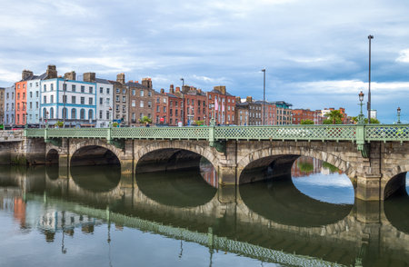 Dublin, Ireland - August 3, 2013:  The Essex bridgeのeditorial素材