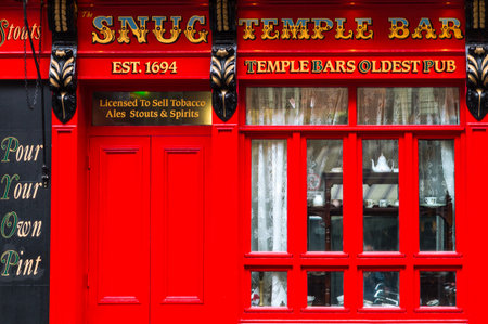 Dublin,  Ireland - July 31, 2013: A shop entrance of the Temple Bar quarterのeditorial素材