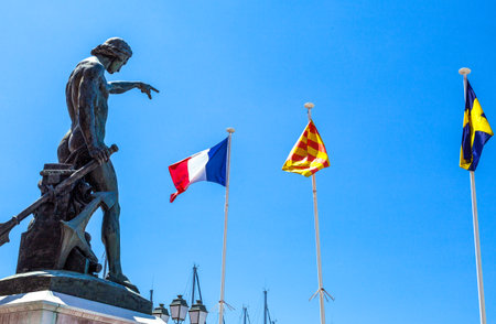 Toulon, France - June 27, 2009: The Genius of Navigation statue in the harbor square.のeditorial素材