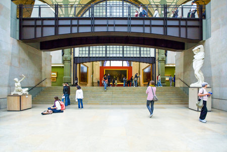 Paris,  France - October 6, 2009: People in the entrance hall of the D'Orsay museum.のeditorial素材