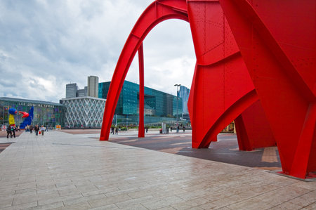 Paris,  France - October 6, 2009: Modern architectures of La Defense area.のeditorial素材