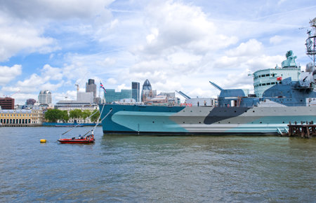 London, England - June 30, 2008:  The warship HMS Belfast today a museumのeditorial素材
