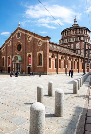 Milan, Italy - April 17, 2012:  People in front of the Santa Maria delle Grazie churchのeditorial素材