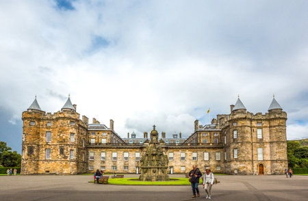 Edinburgh, Scotland - July 28, 2012: Visitors in front of he Palace of Holyroodhouse.のeditorial素材