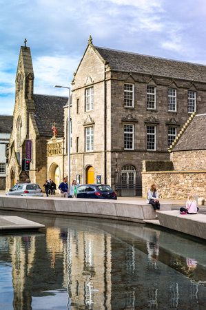 Edinburgh,  Scotland -  July 24, 2012: People near the Queen's Gallery of the Palace of Holyroodhouse.のeditorial素材