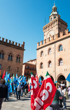 Bologna, Italy - May 6, 2016:  A labor union manifestation in Maggiore square in front of the D'Accursio palace (city hall)のeditorial素材