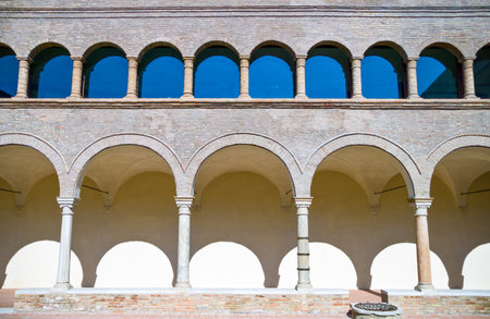 Italy, Ravenna, the antique cloister of the Franciscan friars, near the Dante Alighieri tomb.の写真素材