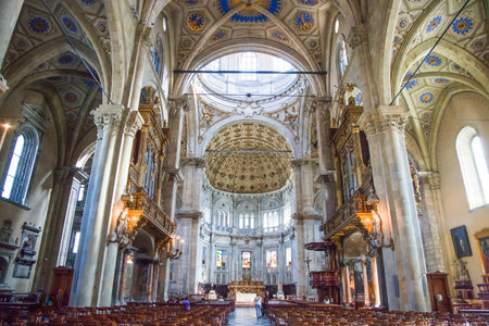 Como, Italy - August 30, 2010:  Paintings and decorations of the Cathedral ( the Duomo ) insideのeditorial素材