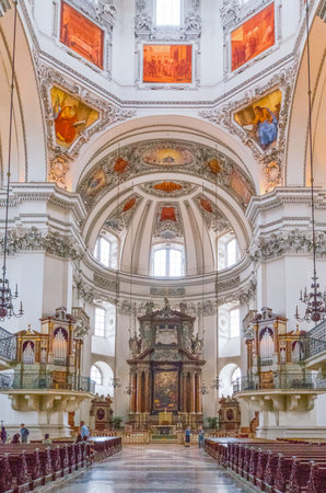 Salzburg, Austria - August 4, 2016: The beautiful baroque interior of the Cathedralのeditorial素材