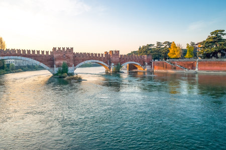 Verona, Italy - December 6, 2013: View of the bridge of the Catelvecchio castle on the Adige riverのeditorial素材