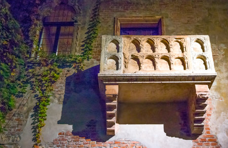 Verona, Italy - December 6, 2013: Night view of the famous balcony of Giulietta Capuleti houseのeditorial素材