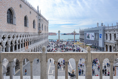 Venice, Itaky - April 27, 2008: People in San Marco square with the Ducale palace on the leftのeditorial素材