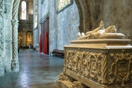 Lisbon, Portugal - March 27, 2009:  The tomb of Luis Vaz De Camoes poet, in the monastery of Jeronimos de Belemのeditorial素材