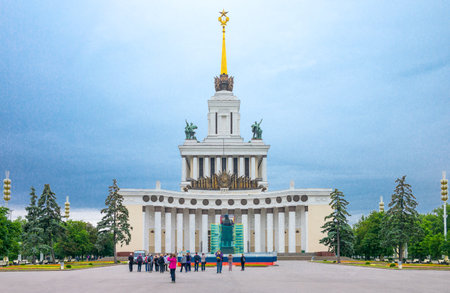 Moscow, Russia - June 20, 2015:  People in front of the main pavilion of the Vdnkh Sovier Fairのeditorial素材