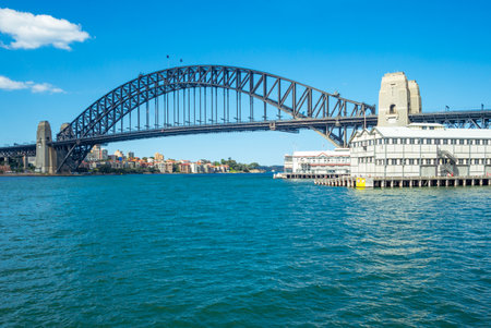 Australia, Sydney, the Harbour Bridge seen from the bay