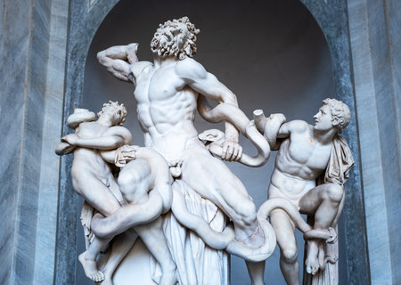 Rome, Italy - january 10, 2019: Vatican Museums, Octagon courtyard, the statuary group of the Laocoonのeditorial素材