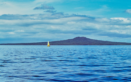 New Zealand, Auckland bay, view of the volcanic island of Rangitotoの写真素材