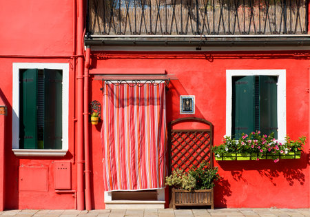 Red house on Buranoの写真素材