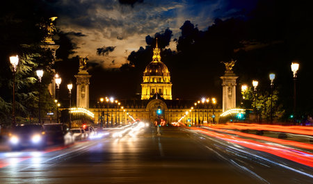 Les Invalides at nightの写真素材