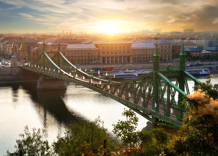 Sun over Liberty bridgeの写真素材
