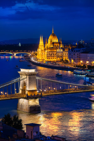 Budapest Parliament and Bridges illuminated in the evening, Hungaryの写真素材