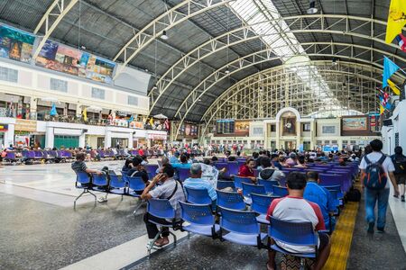 Passenger wait for travel in Train station Bangkok Thailandのeditorial素材