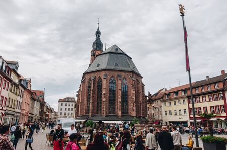 HEIDELBERG, GERMANY - OCTOBER 12 Marktplatz Heidelberg on October 12, 2019. Marktplatz is one of Heidelbergâs oldest squares and a landmark in the cityâs Altstadt.Marktplatz shows a glimpse of Heidelbergâs historic heart.のeditorial素材